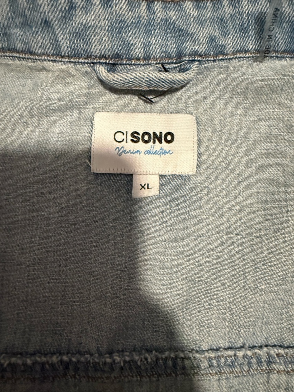 Denim jacket - Picture 3 of 3